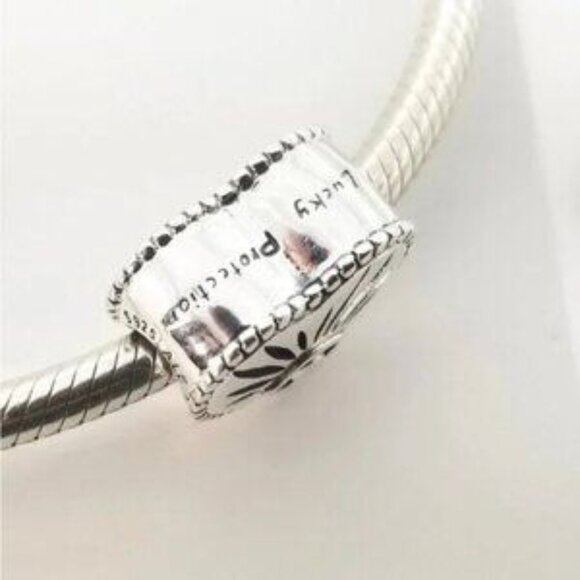 Pandora All-seeing Eye & Heart Charm - Picture 5 of 5